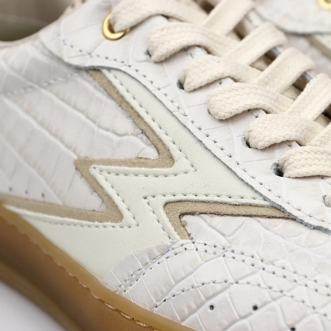 moa w club WCL 146 MOA