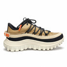 sorel woman callsign horizon low caribou W CALL H L BU SOREL 