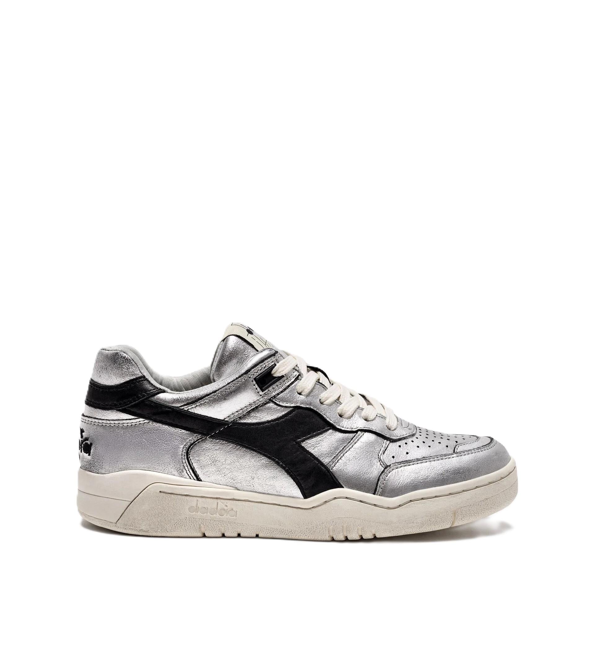 DIADORA B560 WC4702